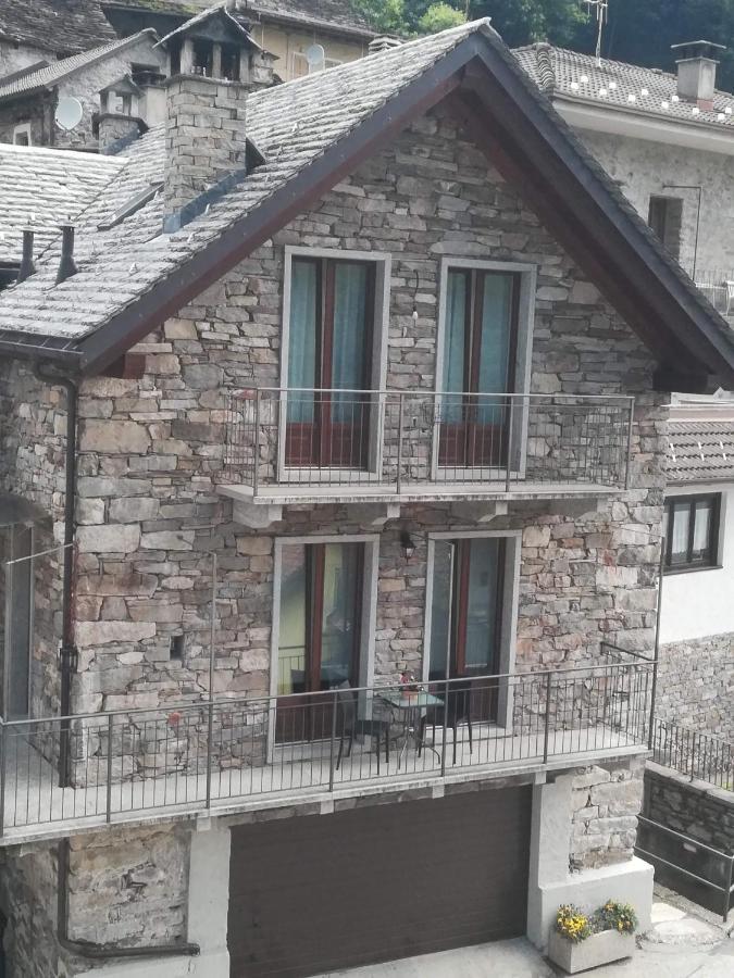 Iris Home Camblione Εξωτερικό φωτογραφία