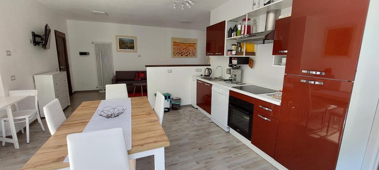 Iris Home Camblione Εξωτερικό φωτογραφία