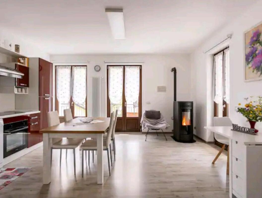 Iris Home Camblione Εξωτερικό φωτογραφία